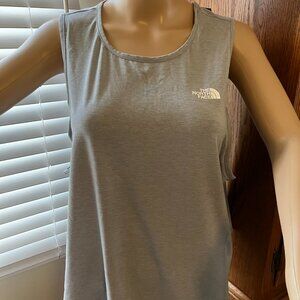 SALE North Face Tank Wander Cross-Back Tank Size 1X Great Conditon